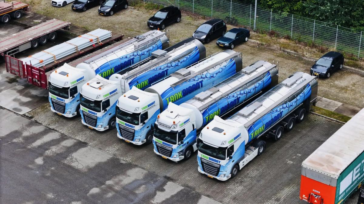 Trucks Topview